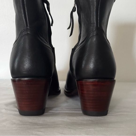 Tecovas "The Daisy" Black Ankle Cowgirl Calfskin Boots-Size 9 - Picture 11 of 16